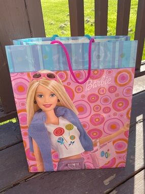 Vintage Mattel Barbie Hallmark Expressions Gift Bag Birthday Party Rare